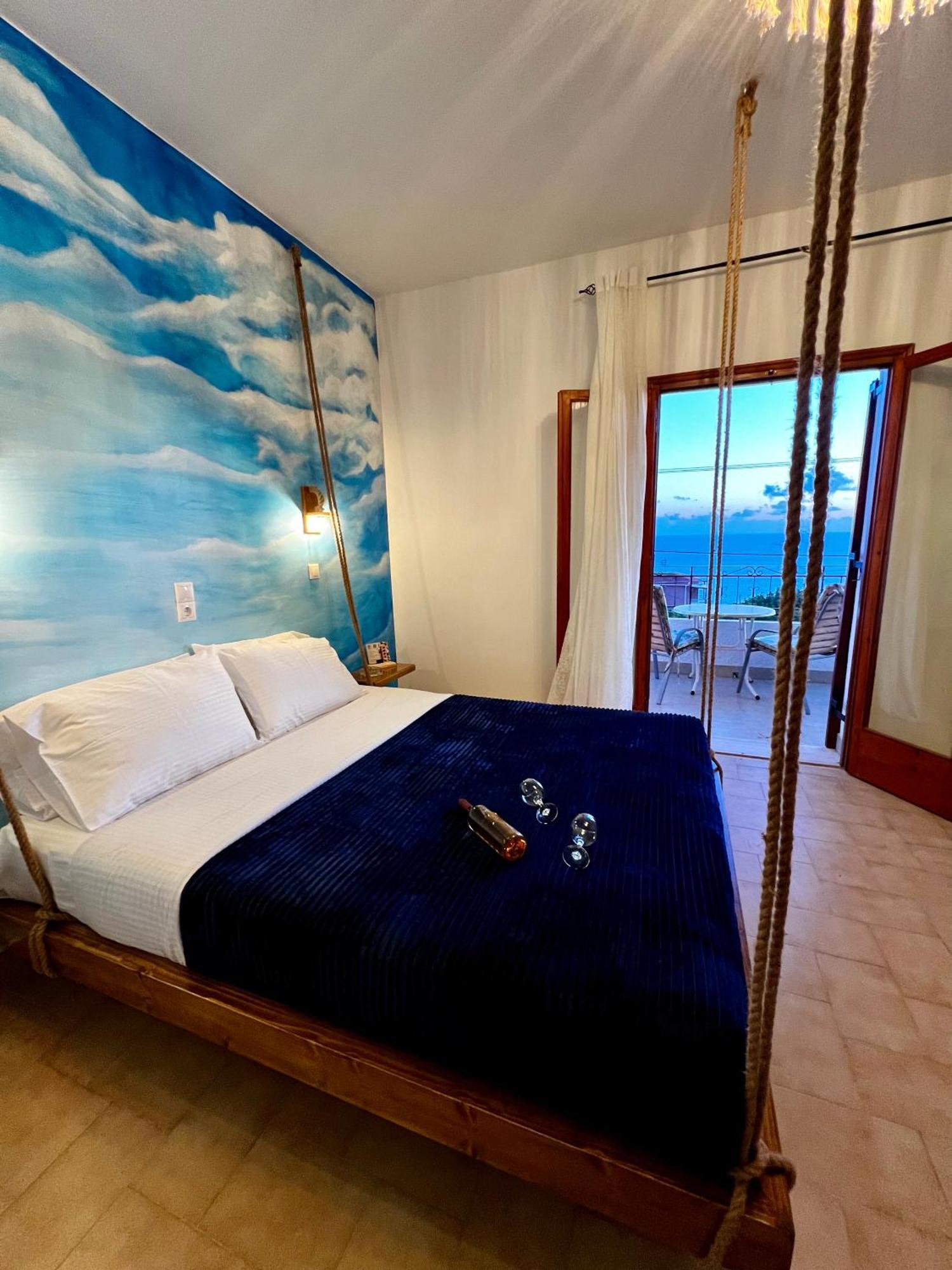 Ocean Front Studios 77 Лурдата Номер фото