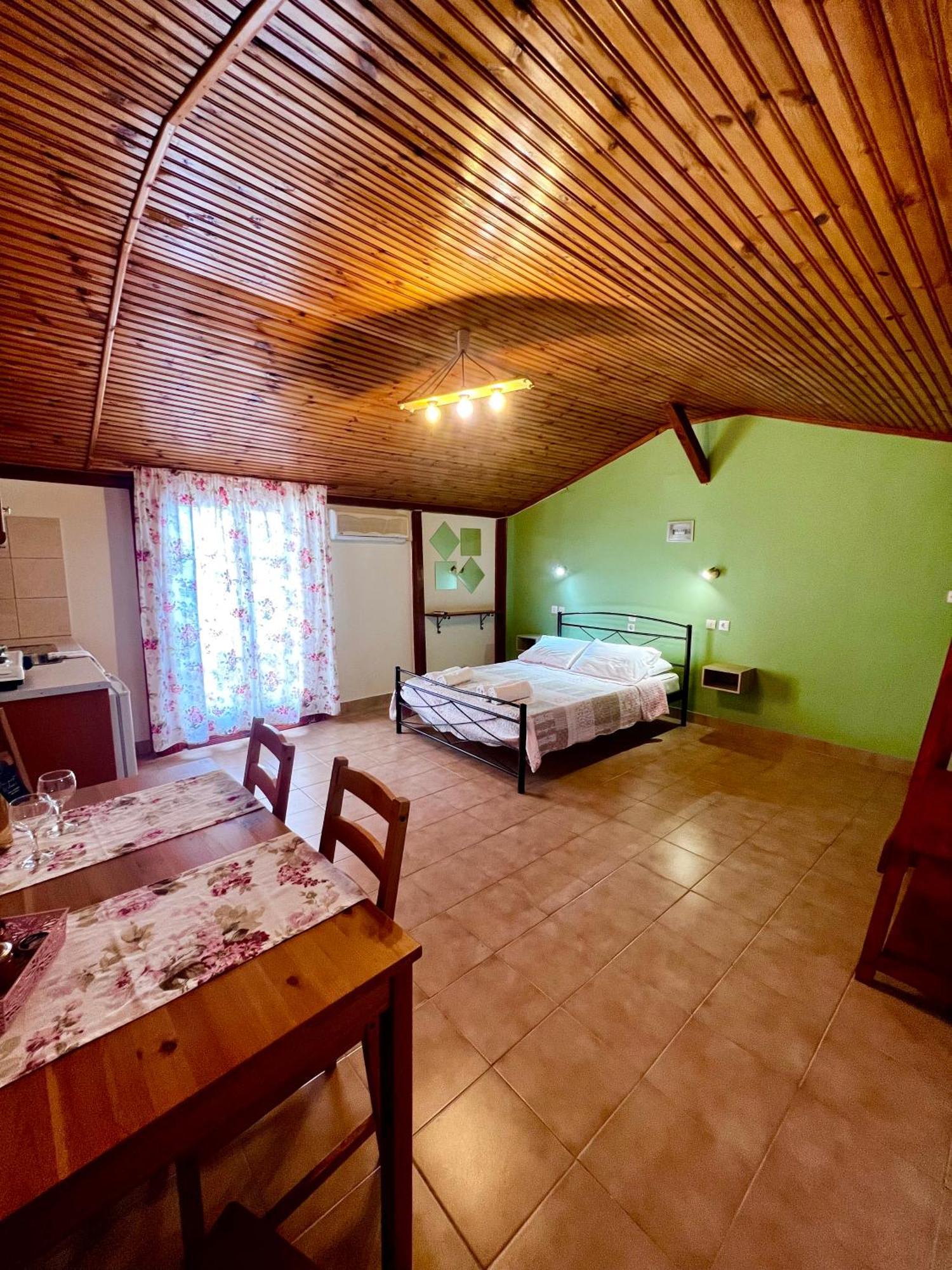 Ocean Front Studios 77 Лурдата Экстерьер фото