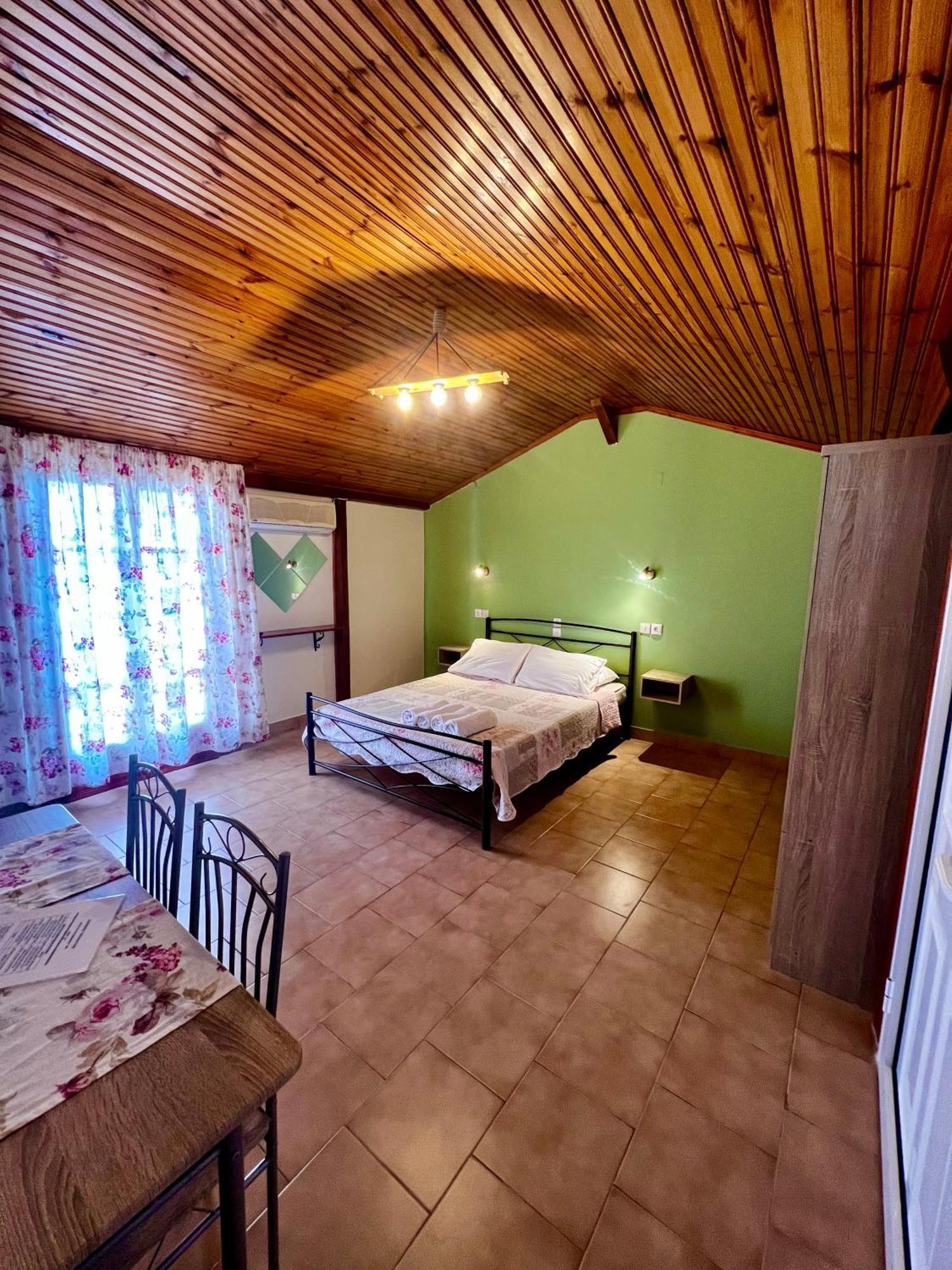 Ocean Front Studios 77 Лурдата Экстерьер фото